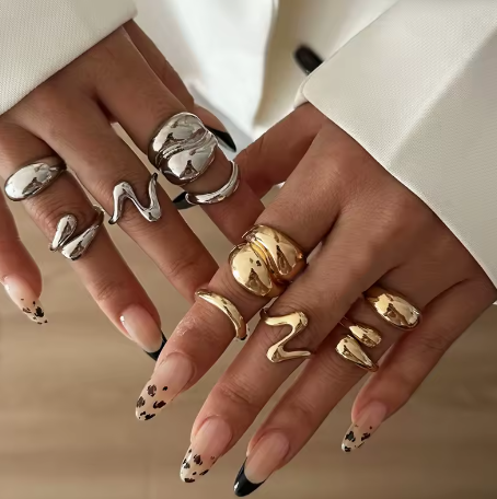 Sculpted Water Drop Open Ring Set